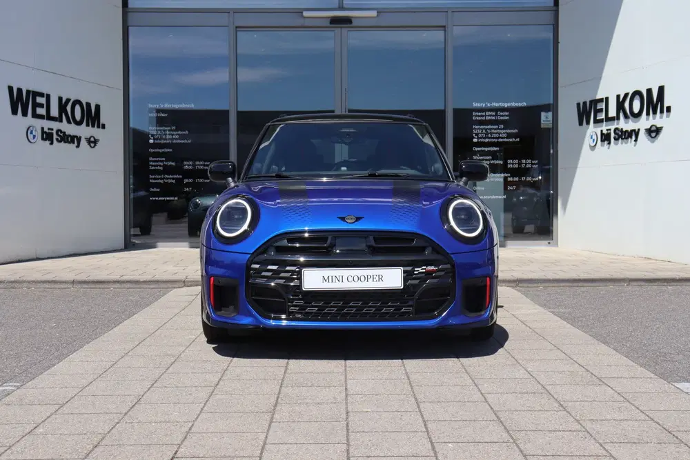 Mini Hatchback John Cooper Works uit 2026, foto 2