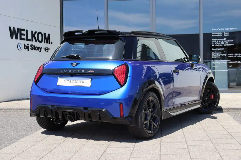 Mini Hatchback John Cooper Works uit 2026, foto 9