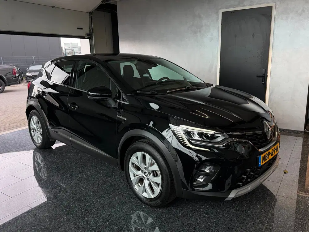 Renault Captur 1.6 E-Tech Plug-in Hybrid 160 Intens 2022 uit 2022, foto 2