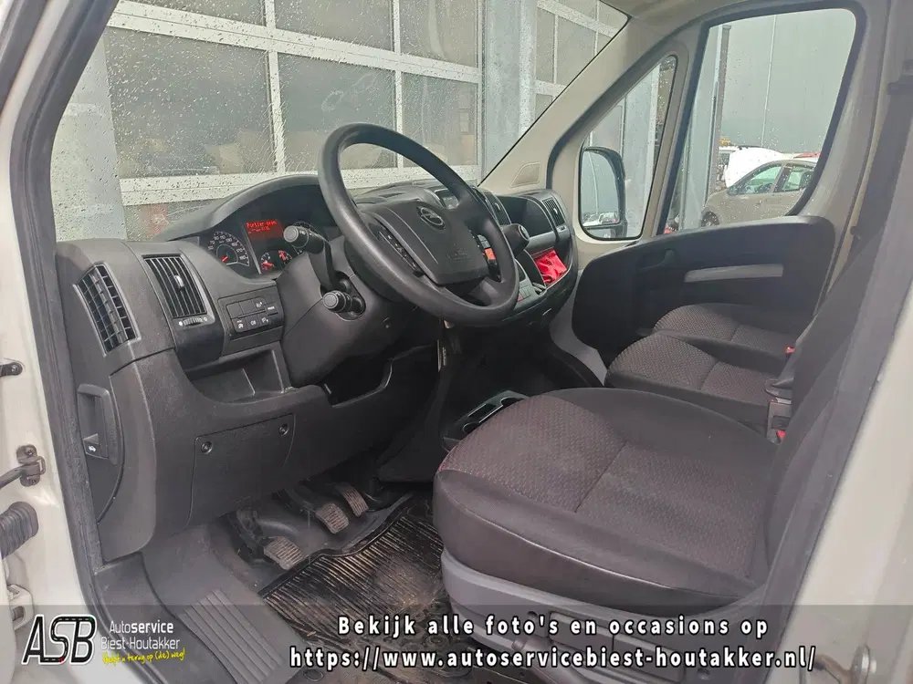 Opel Movano 2.2D 120 L2H2 3.0t uit 2023, foto 15