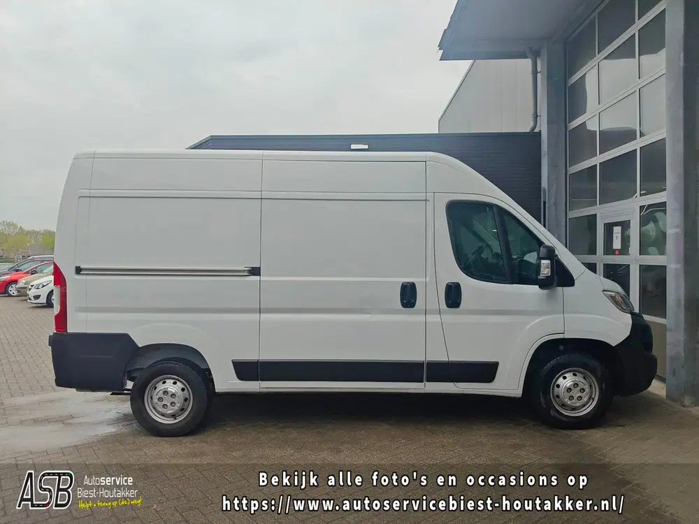 Opel Movano 2.2D 120 L2H2 3.0t uit 2023, foto 7