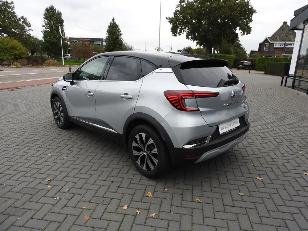 Renault Captur 1.6 E-Tech full hybrid 145 Techno uit 2023, foto 4