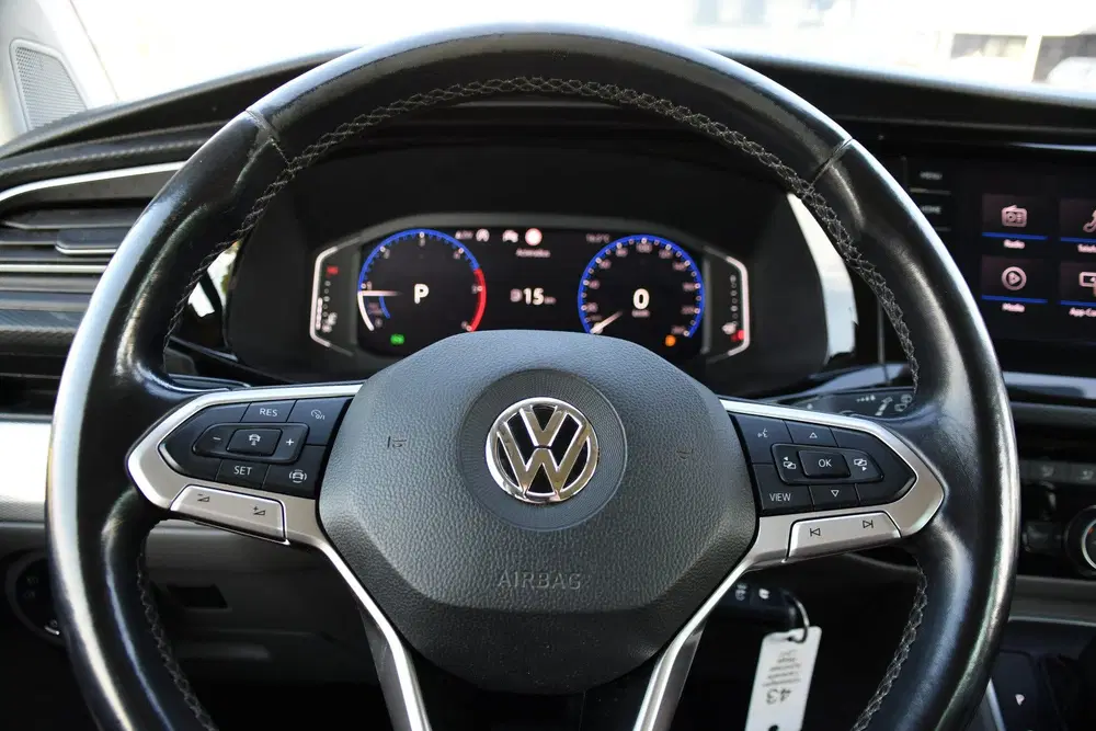 Volkswagen Transporter 2.0 TDI L2H1 30 DC Caravelle Virtual uit 2020, foto 14