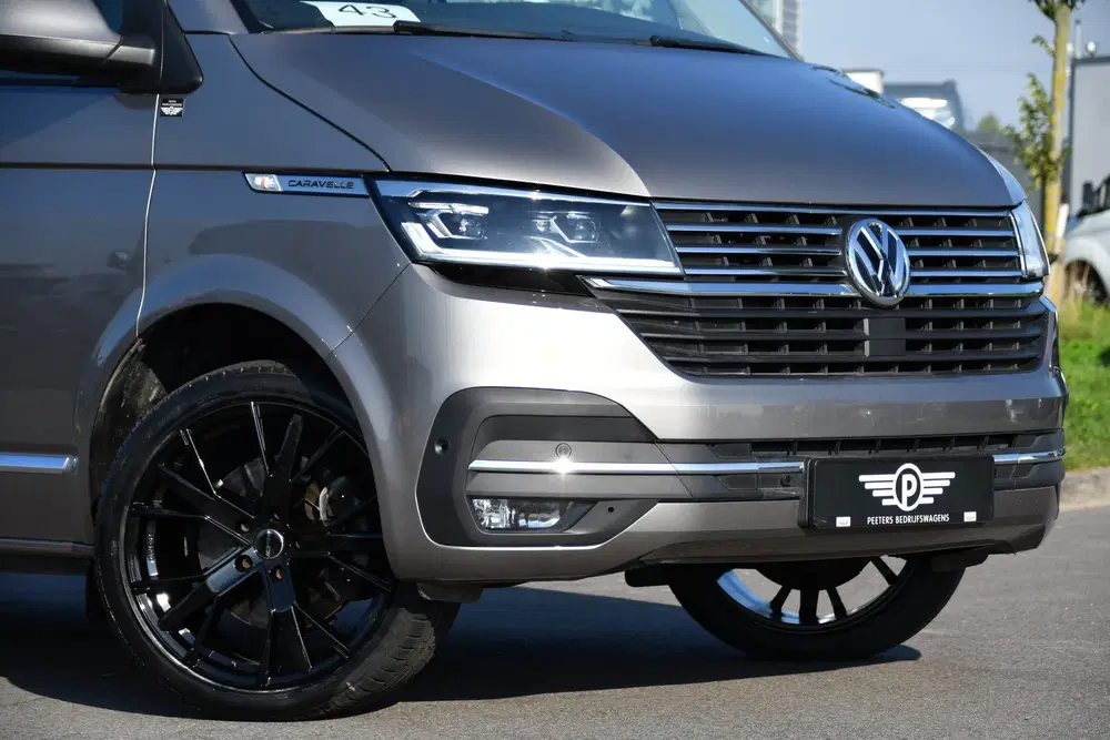 Volkswagen Transporter 2.0 TDI L2H1 30 DC Caravelle Virtual uit 2020, foto 8