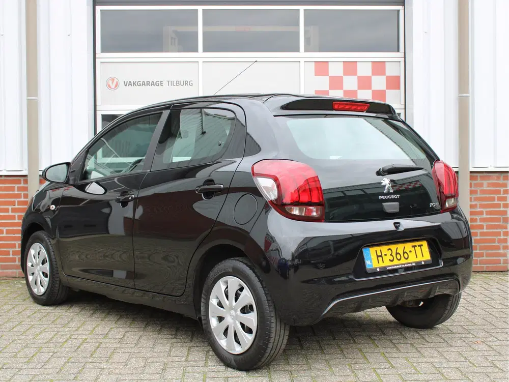 Peugeot 108 1.0 e-VTi Active uit 2020, foto 2