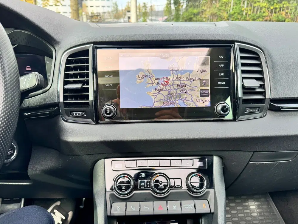 Skoda Karoq 2.0 TSI 4x4 Sportline Business uit 2019, foto 15