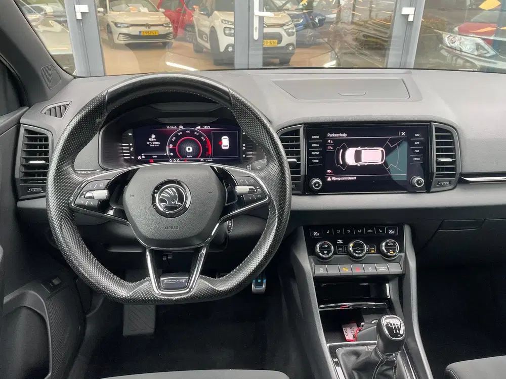 Skoda Karoq 1.5 TSI ACT Sportline Black-edition uit 2021, foto 12
