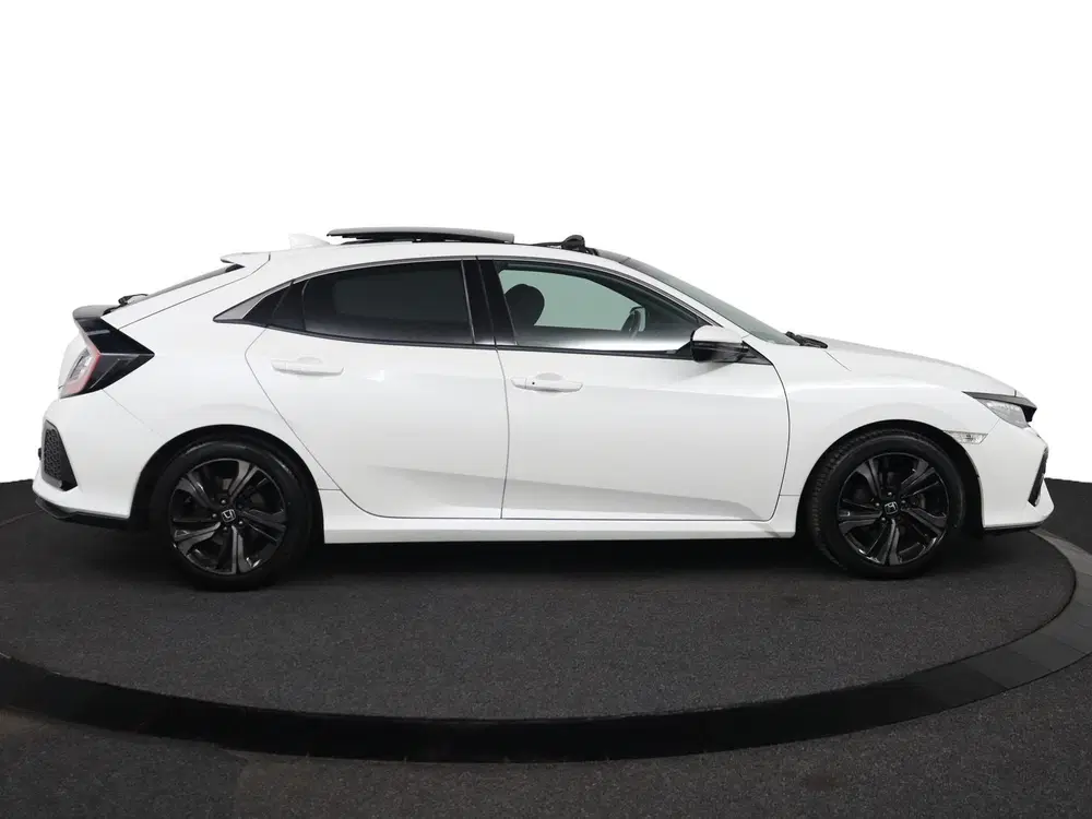 Honda Civic 1.0 i-VTEC Executive uit 2020, foto 6