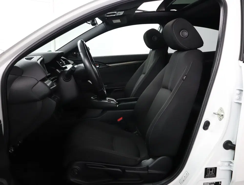 Honda Civic 1.0 i-VTEC Executive uit 2020, foto 9
