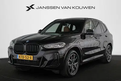BMW X3 xDrive30e M Sport Panoramadak Stuur-Stoelv uit 2022