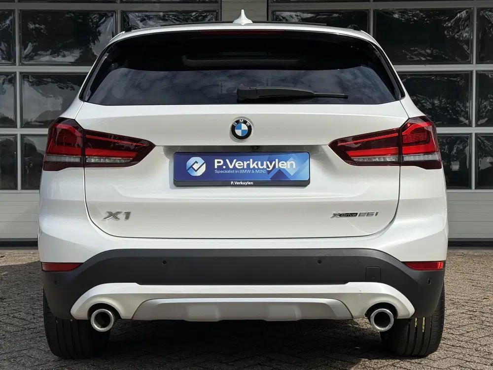 BMW X1 xDrive25i X LINE uit 2019, foto 7