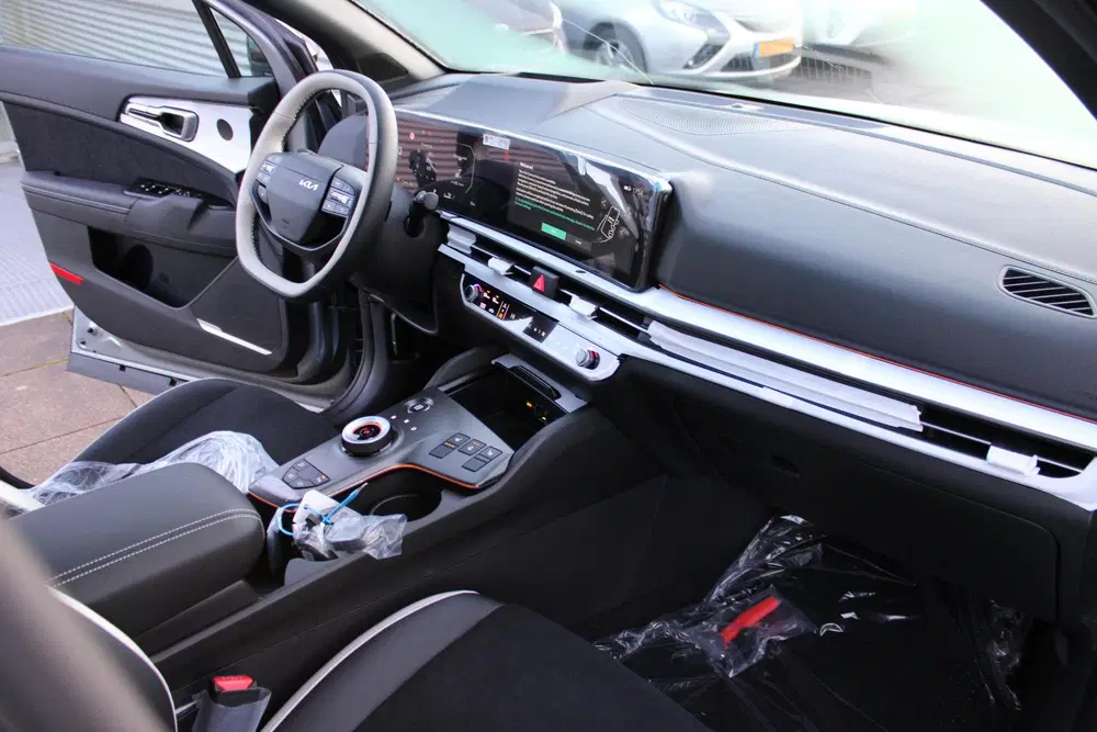 Kia Sportage 1.6 T-GDi Plug-in Hybrid GT-Line Head up uit 2026, foto 11