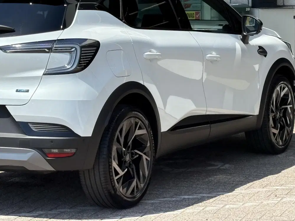 Renault Captur 1.8 E-Tech full hybrid 160 esprit Alpine uit 2025, foto 13
