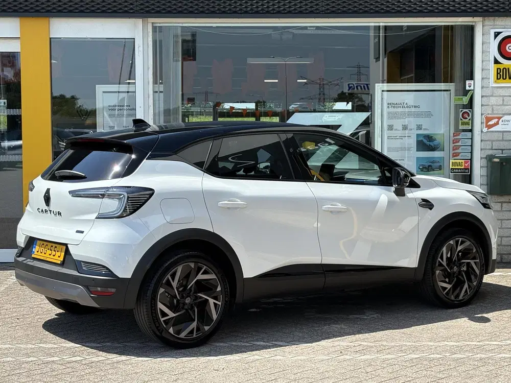 Renault Captur 1.8 E-Tech full hybrid 160 esprit Alpine uit 2025, foto 2
