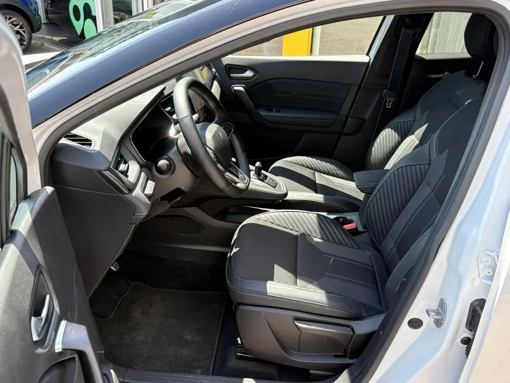 Renault Captur 1.8 E-Tech full hybrid 160 esprit Alpine uit 2025, foto 7