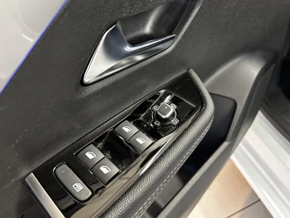 Opel Astra 1.6 Hybrid Level 4 Automaat uit 2023, foto 9