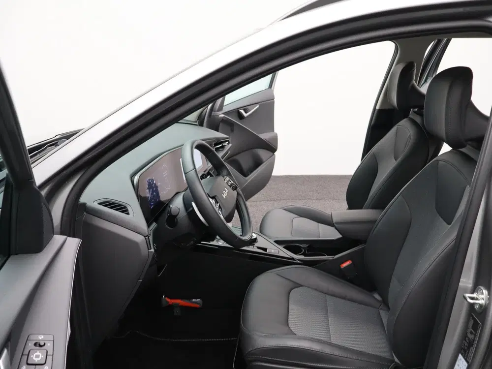 Kia Niro 1.6 GDi Hybrid DynamicLine uit 2023, foto 11