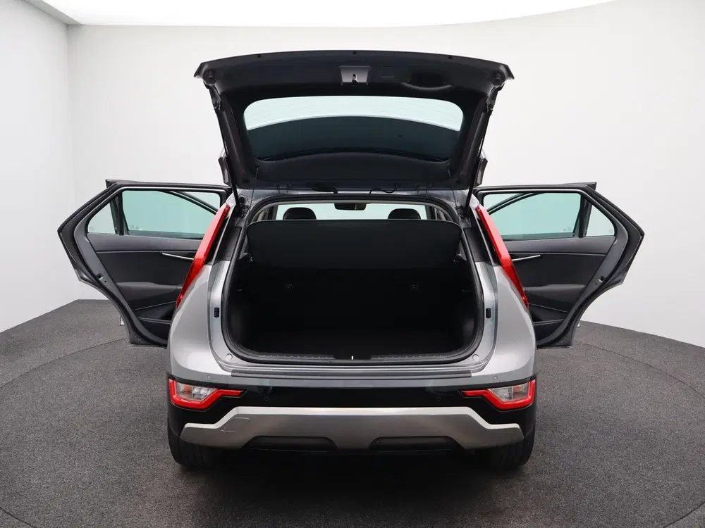 Kia Niro 1.6 GDi Hybrid DynamicLine uit 2023, foto 13