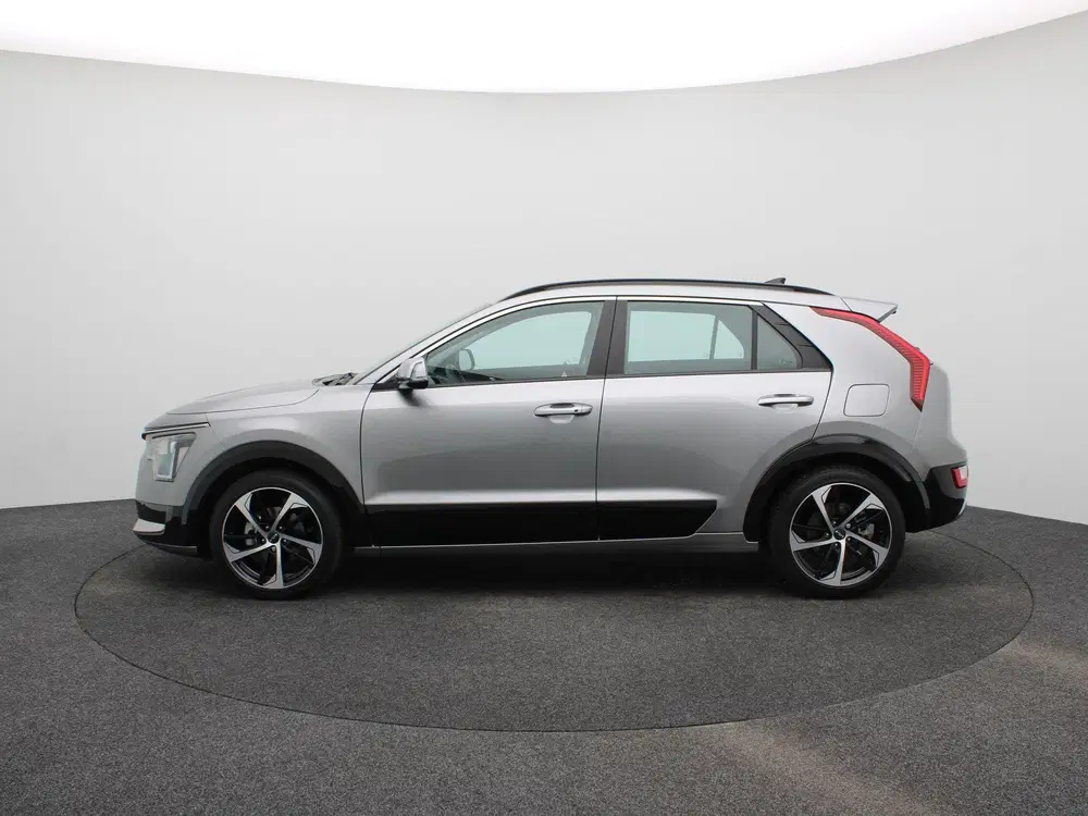 Kia Niro 1.6 GDi Hybrid DynamicLine uit 2023, foto 4