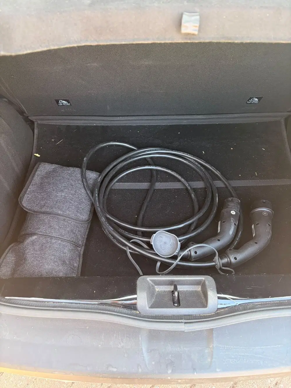 Dacia Spring Electric 45 2023 Zwart uit 2023, foto 5