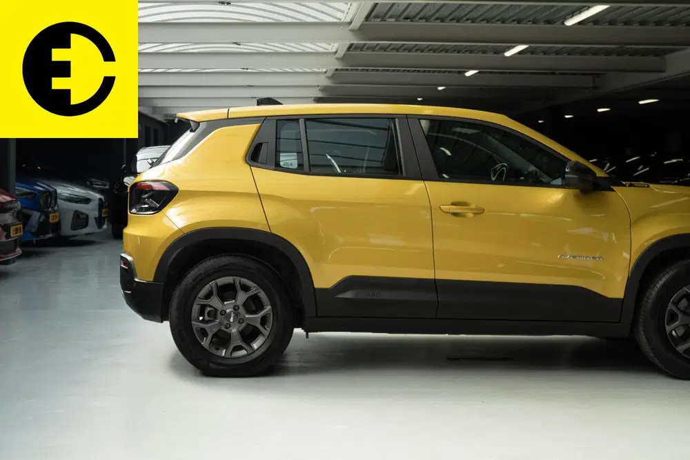 Jeep Avenger Longitude 54 kWh uit 2024, foto 12