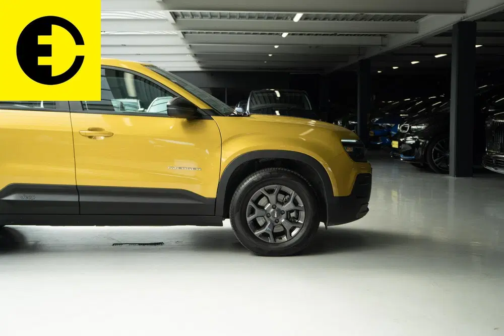 Jeep Avenger Longitude 54 kWh uit 2024, foto 13