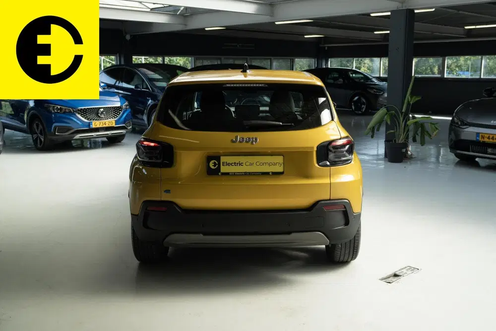 Jeep Avenger Longitude 54 kWh uit 2024, foto 15