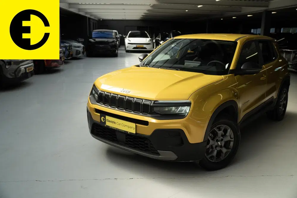 Jeep Avenger Longitude 54 kWh uit 2024, foto 2