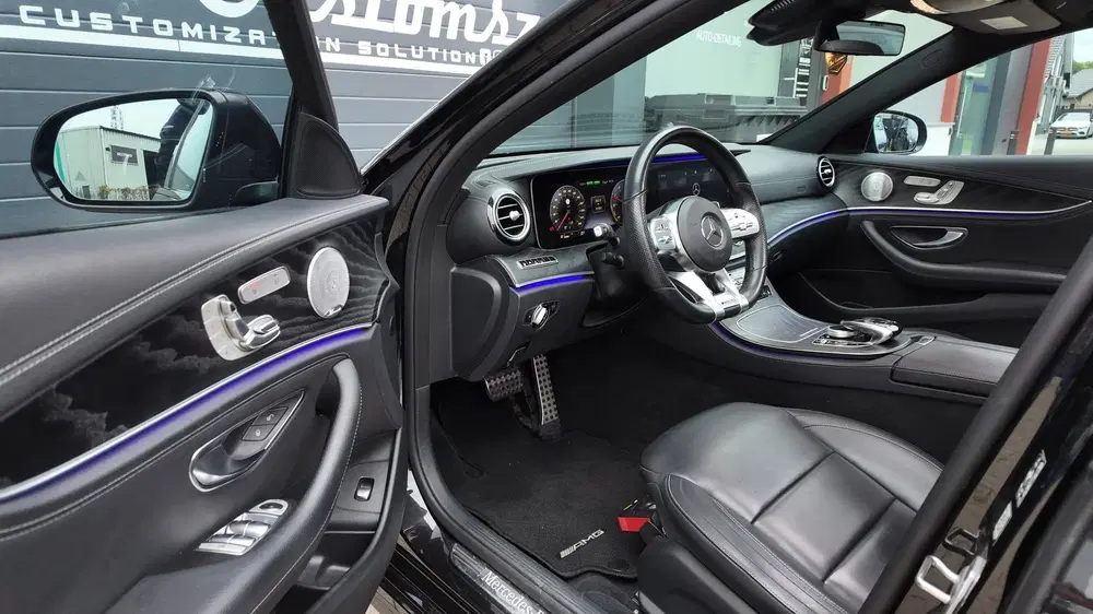 Mercedes-Benz E-Klasse 300 de AMG HUD-BURMESTER-MEMORY-PANO uit 2019, foto 4