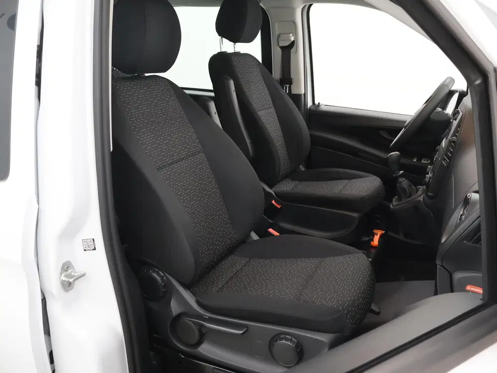Mercedes-Benz Vito 114 CDI uit 2024, foto 10