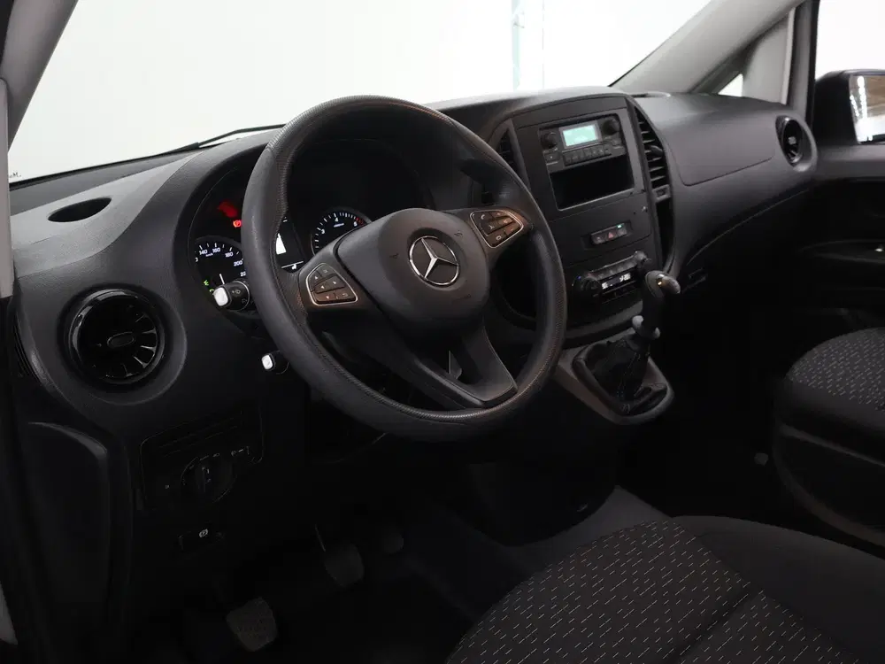 Mercedes-Benz Vito 114 CDI uit 2024, foto 7