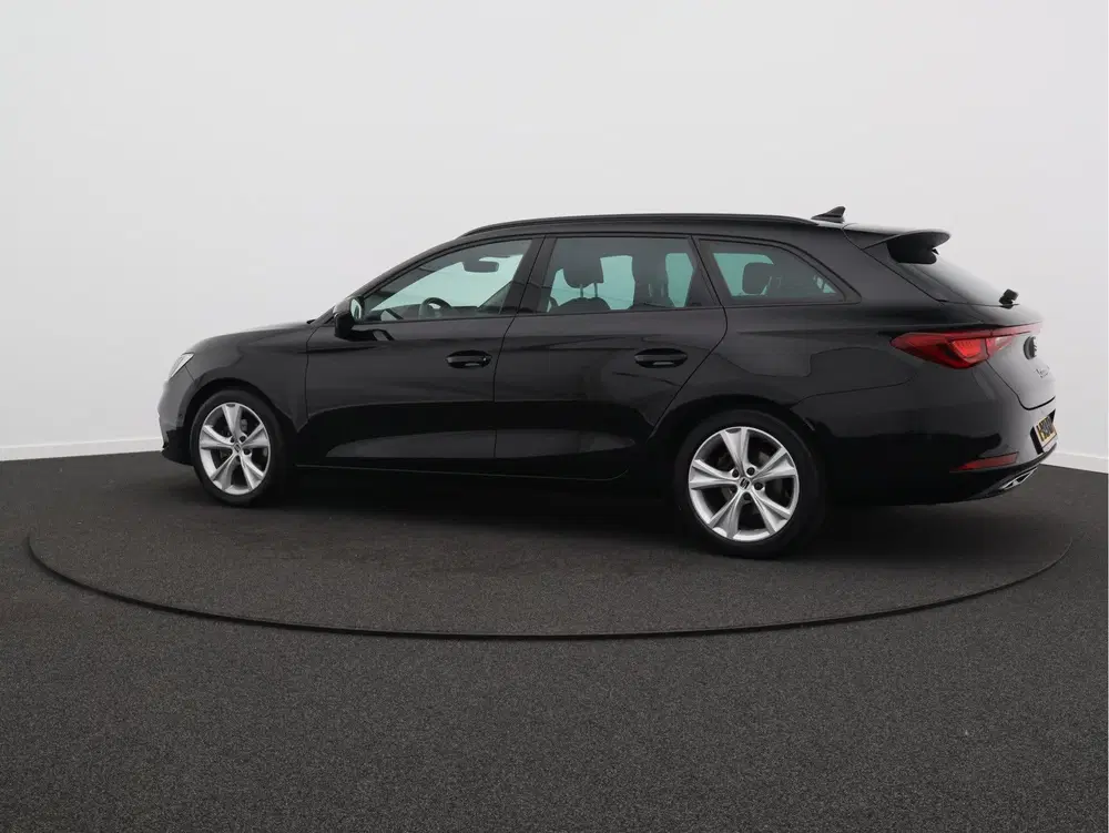 SEAT Leon 1.5 eTSI FR Business Intense uit 2021, foto 14