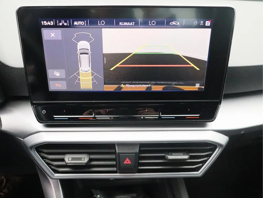 SEAT Leon 1.5 eTSI FR Business Intense uit 2021, foto 4