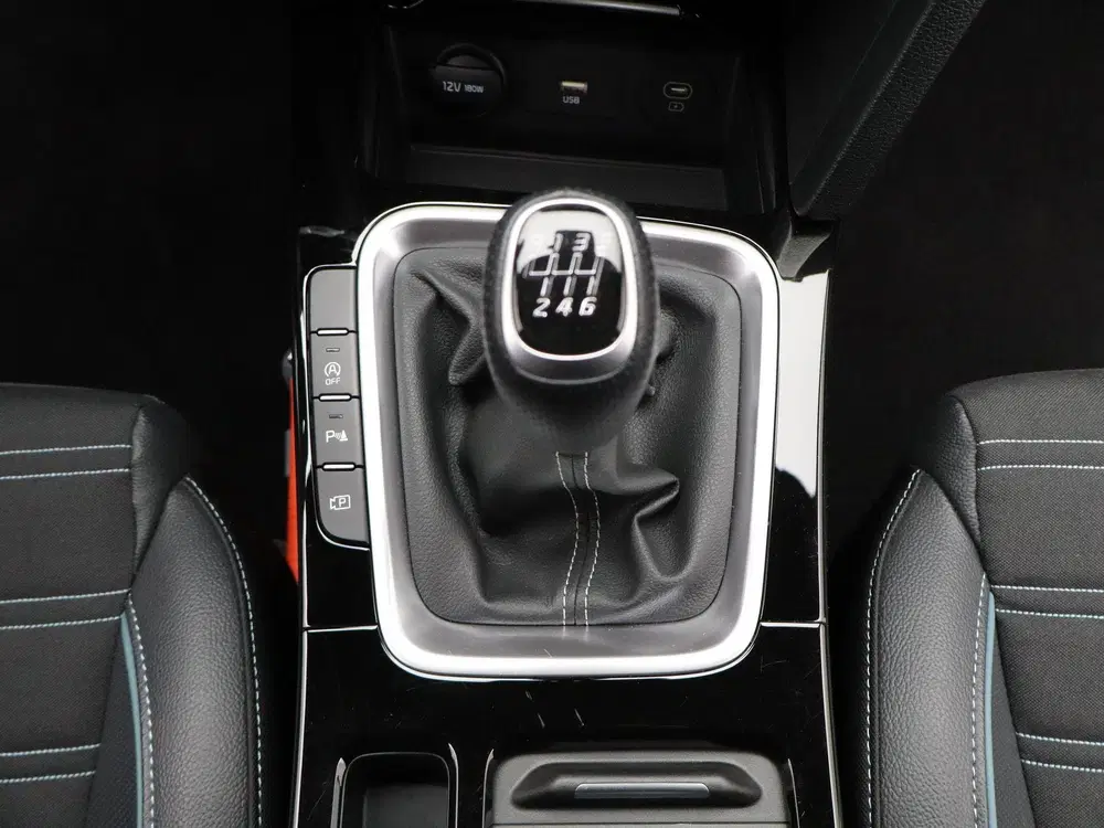 Kia Ceed 1.0 T-GDi Design Edition uit 2025, foto 10