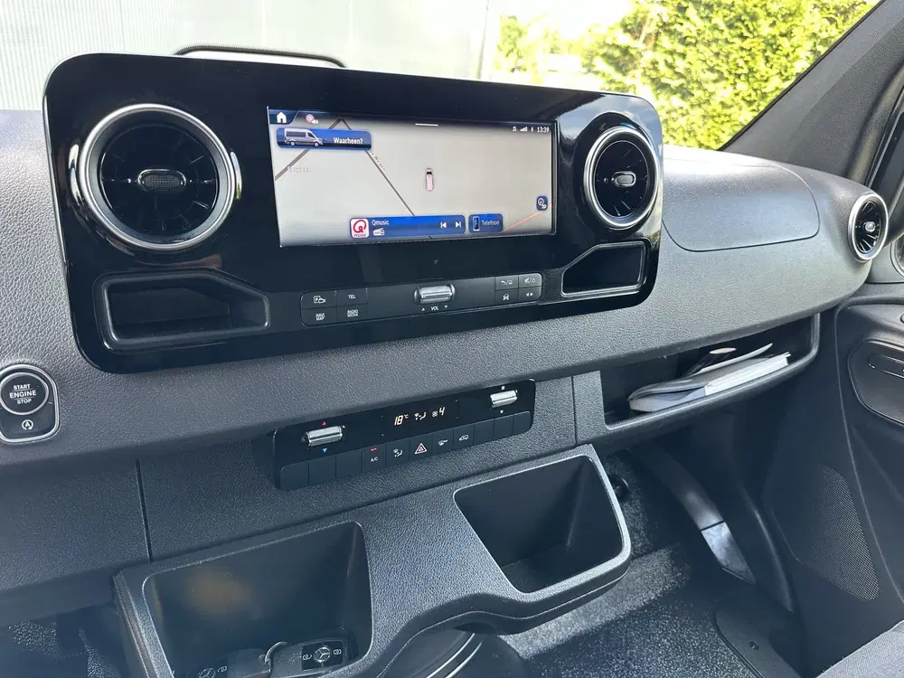 Mercedes-Benz Sprinter 317 CDI 9G-TRONIC RWD FACELIFT uit 2024, foto 15