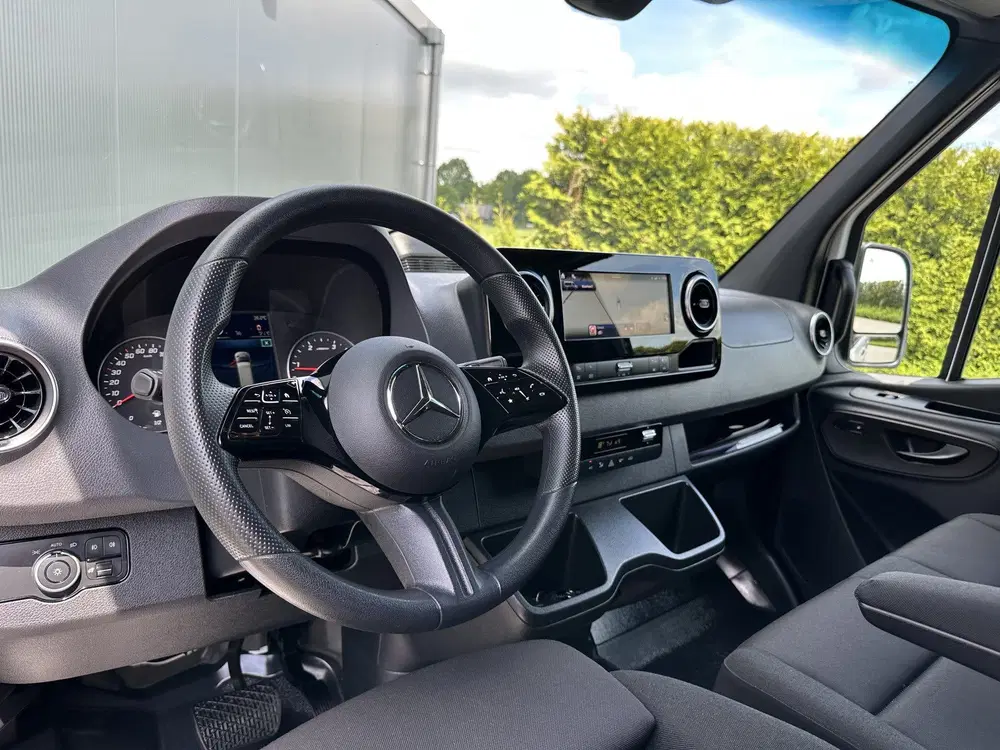 Mercedes-Benz Sprinter 317 CDI 9G-TRONIC RWD FACELIFT uit 2024, foto 7