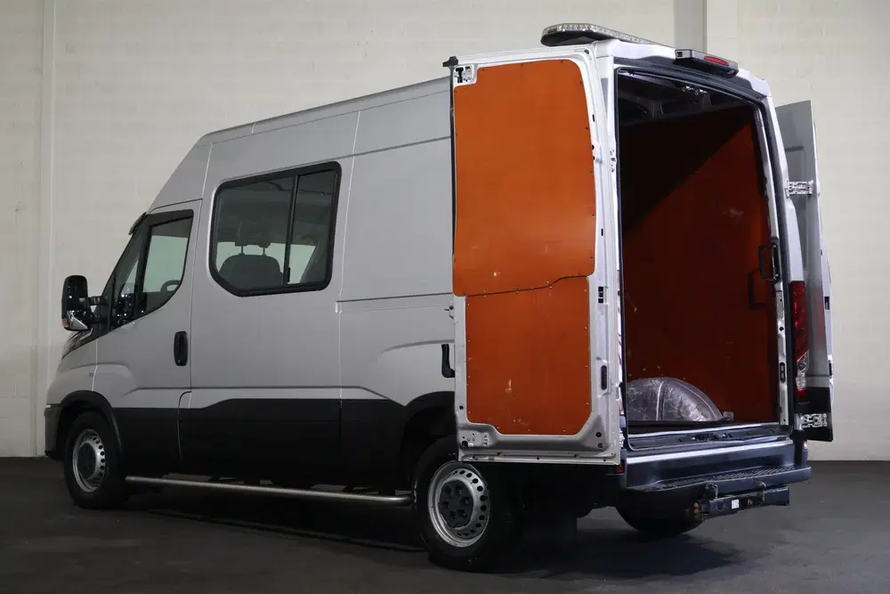Iveco Daily 35S21 Hi-Matic Automaat DC 3.5T Trekhaak uit 2021, foto 13