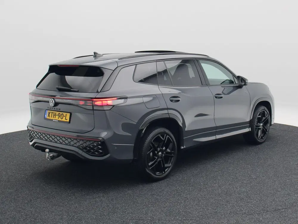 Volkswagen Tayron 1.5 eHybrid R-Line Edition uit 2026, foto 2