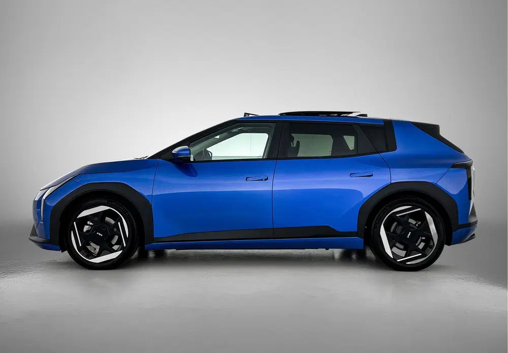 Kia EV4 Plus Advanced 58.3 kWh Stoel en stuurverwa uit 2025, foto 3