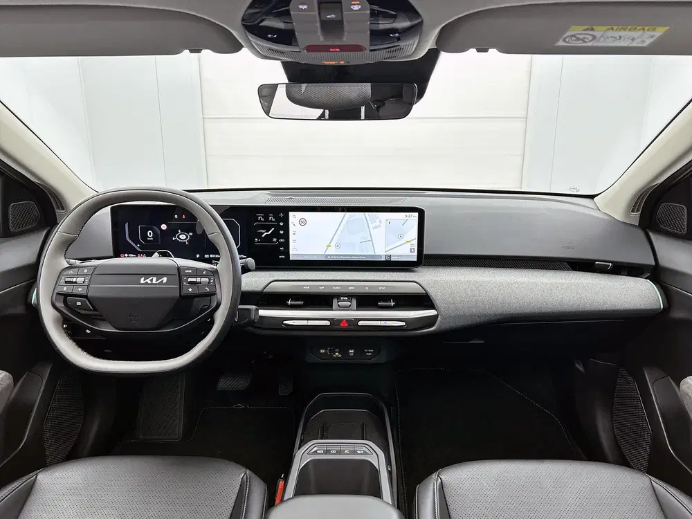 Kia EV4 Plus Advanced 58.3 kWh Stoel en stuurverwa uit 2025, foto 5