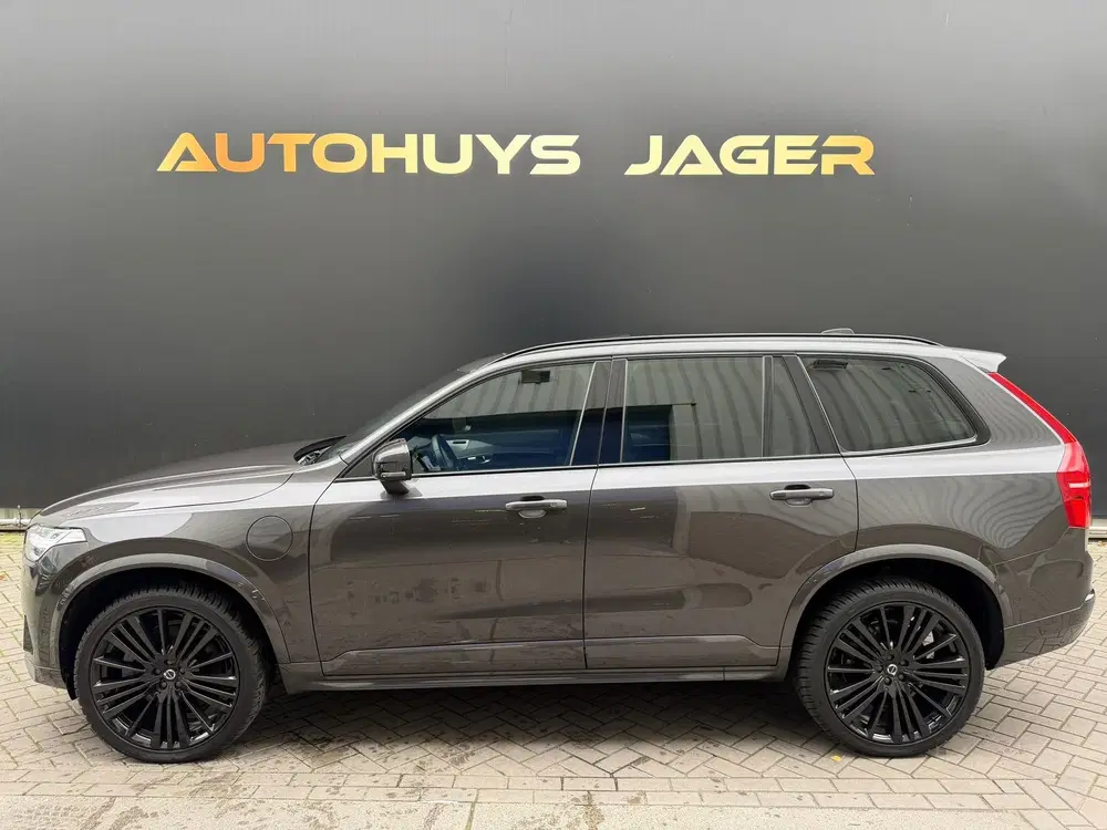 Volvo XC90 2.0 T8 Recharge AWD Ultimate Dark B&W Hud uit 2024, foto 5