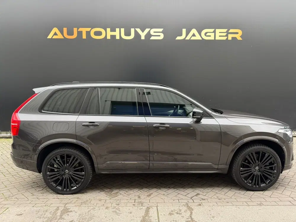 Volvo XC90 2.0 T8 Recharge AWD Ultimate Dark B&W Hud uit 2024, foto 8