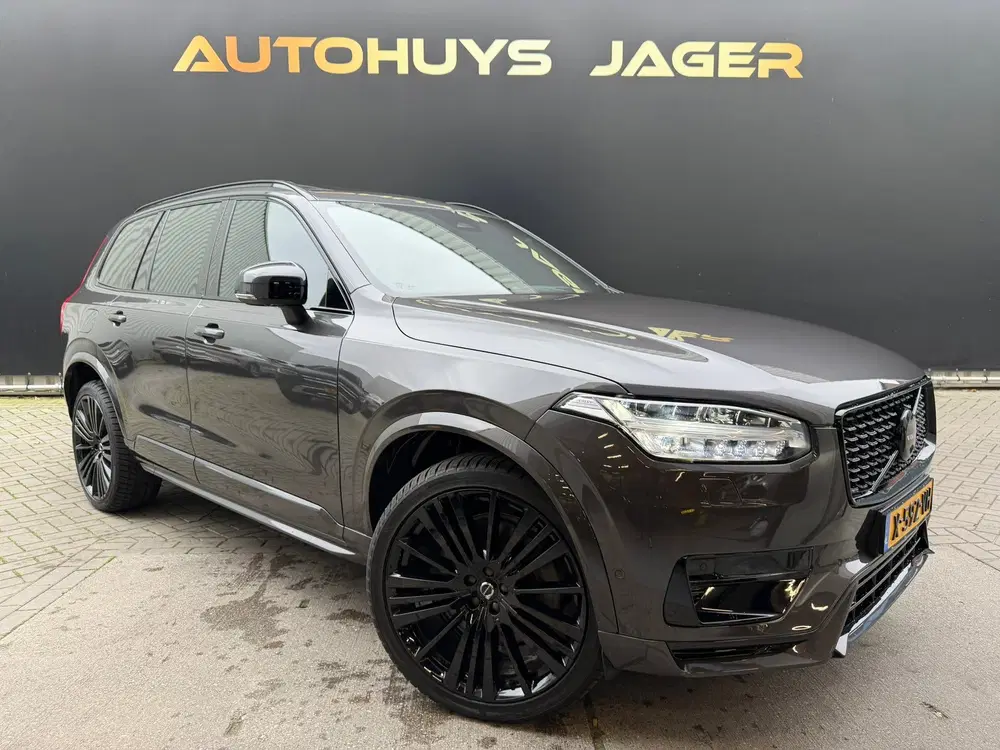 Volvo XC90 2.0 T8 Recharge AWD Ultimate Dark B&W Hud uit 2024, foto 9
