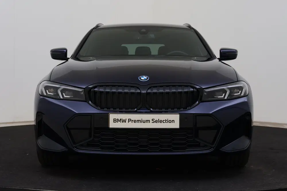 BMW 3-serie 330e M Sport Automaat uit 2026, foto 4