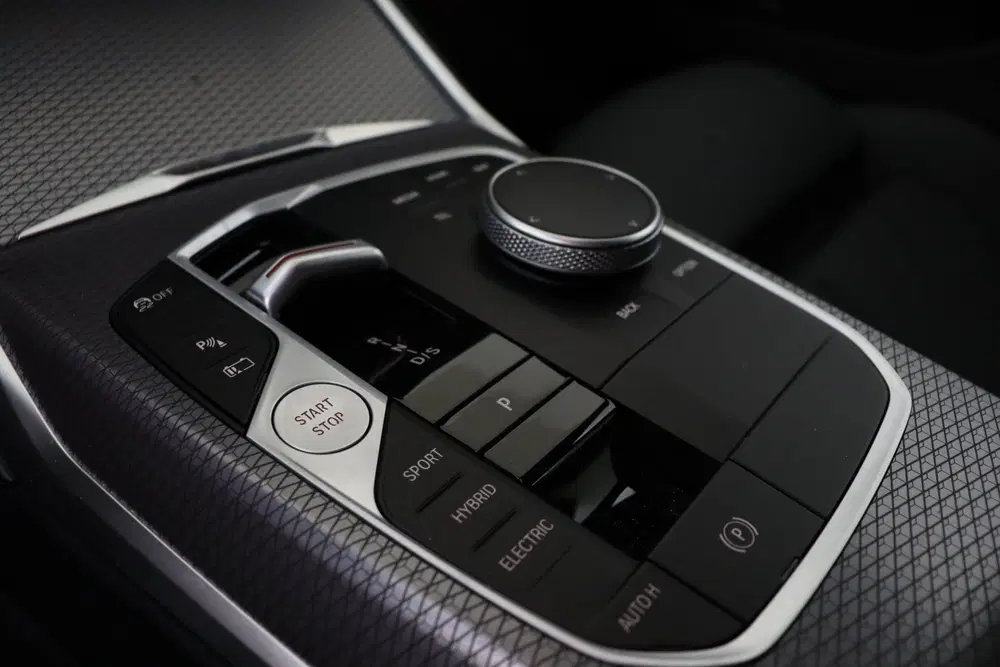 BMW 3-serie 330e M Sport Automaat uit 2026, foto 6