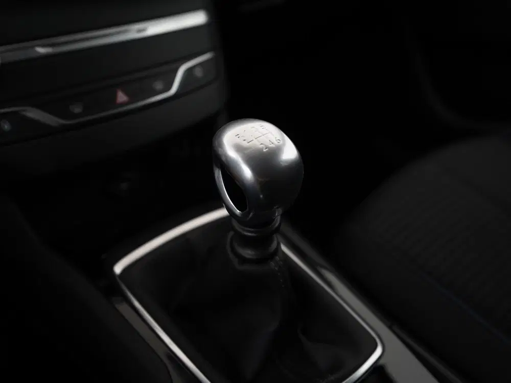 Peugeot 308 1.2 PureTech Style uit 2019, foto 10