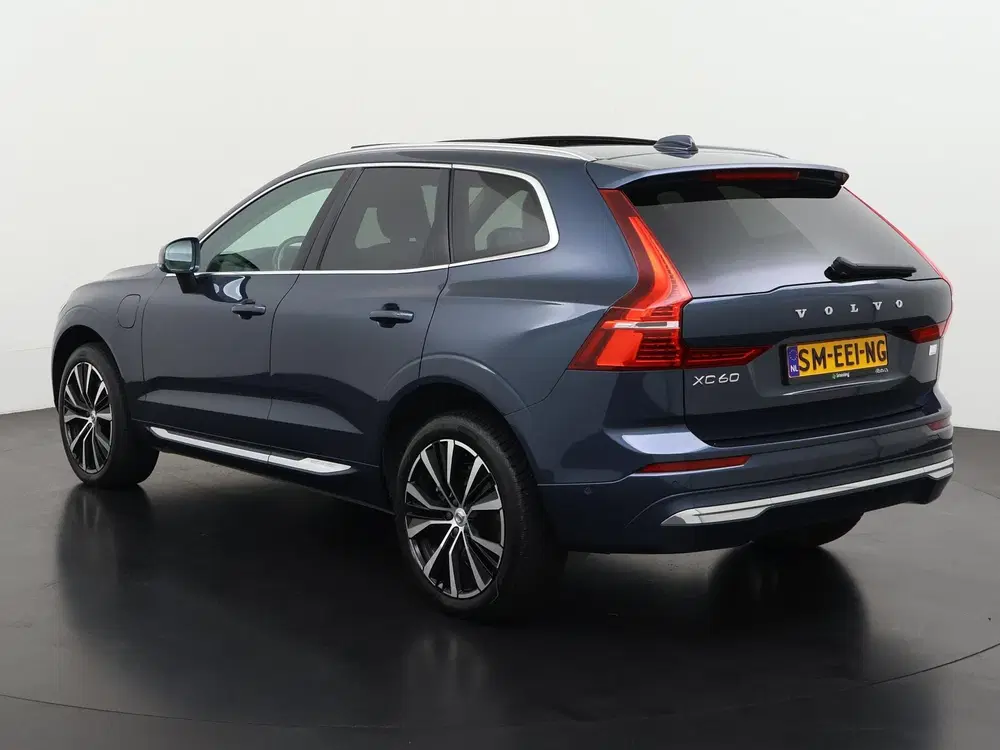 Volvo XC60 T8 Long Range AWD Ultimate uit 2023, foto 8