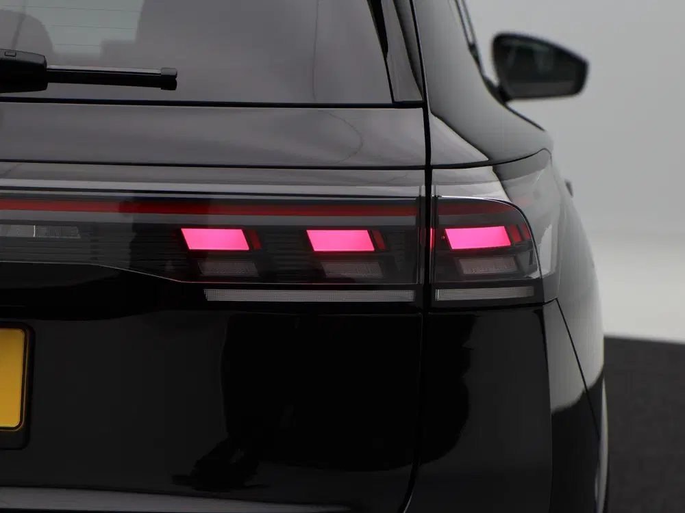Volkswagen Tiguan 1.5 eHybrid R-Line Edition uit 2026, foto 15