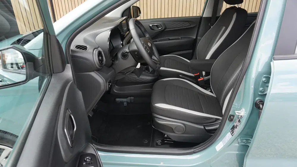 Hyundai i10 1.0 67pk Comfort 5Drs Virtual-Cockpit Crui uit 2023, foto 7