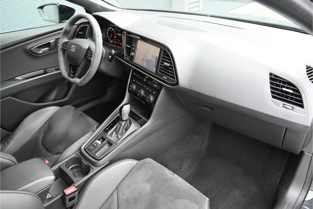 SEAT Leon 2.0 TSI 4DRIVE CUPRA R 300+ PK uit 2019, foto 4